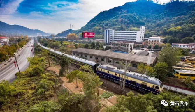 樂平市新火車時刻表揭曉，啟程探索自然美景，尋找內(nèi)心寧靜的旅程（29日最新查詢）